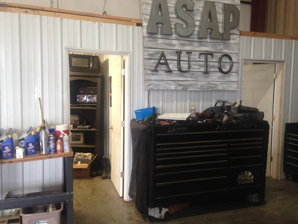 Tool bench at The New Country Auto Parts -- a used transmission lives or dies on fluid, filter, and careful installation